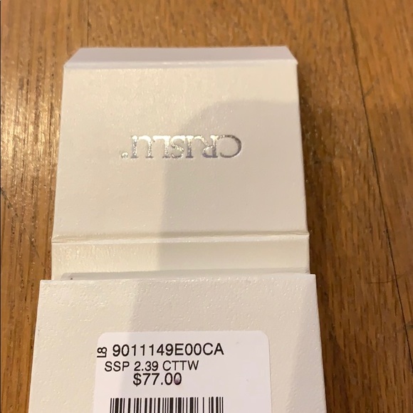 earrings - Picture 2 of 2